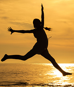 Shockwave Therapy North Vancouver-ShockWave_Therapy_jumping_girl2
